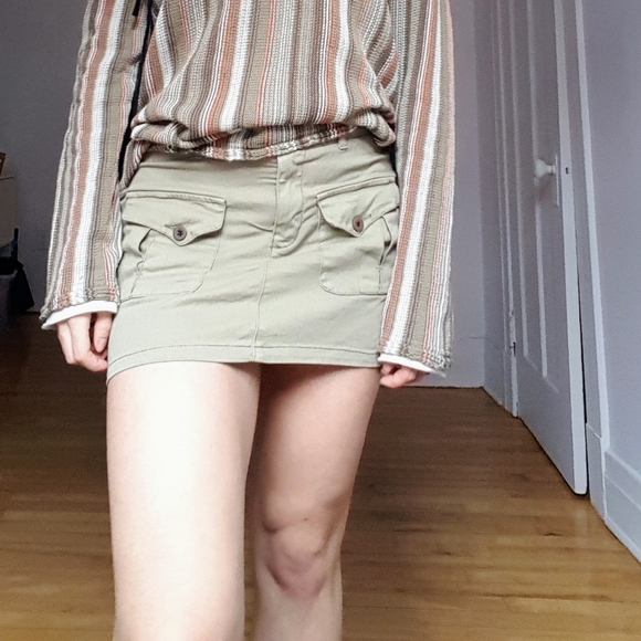 Zara khaki mini cargo skirt - Picture 4 of 8